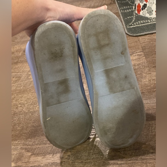 Convers style shoes - Picture 6 of 7